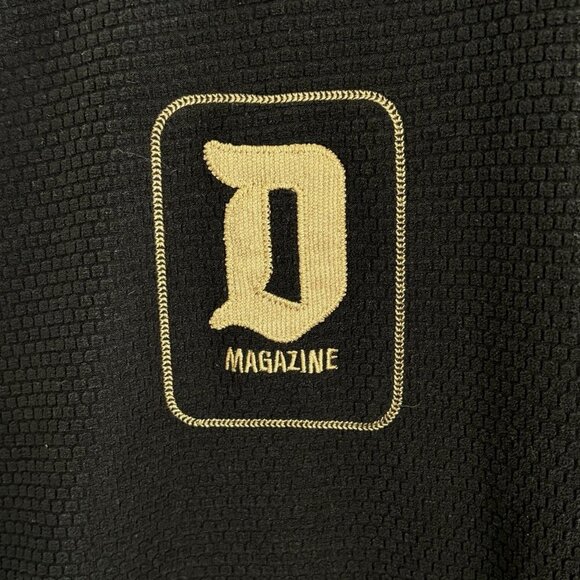 D MAGAZINE Men Pullover Textured Sweatshirt Sz L Black Embroidered Logo 22-13 - Picture 5 of 12